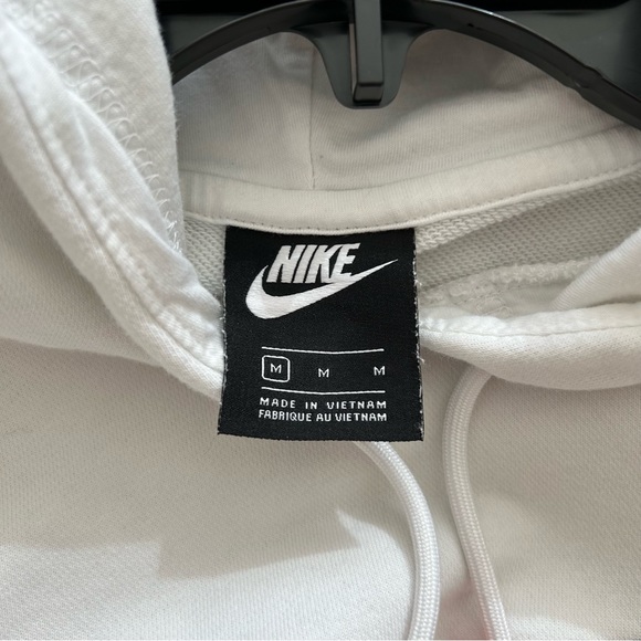 Women’s NIKE Cropped Hoodie Sweatshirt - Picture 3 of 11